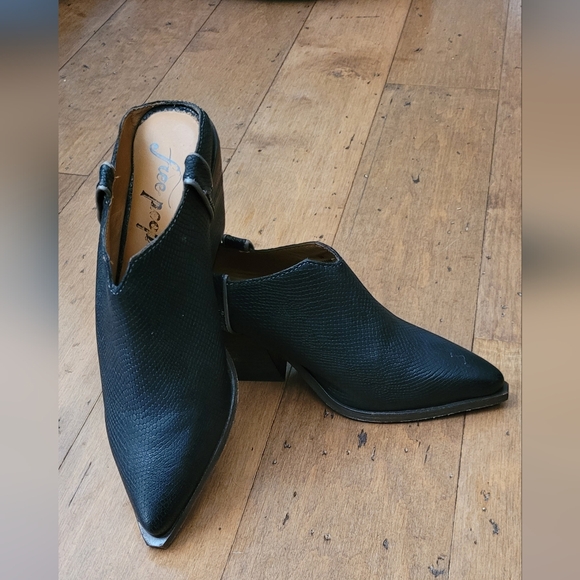 Free People Marfa Mule - Picture 5 of 8